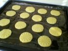 Снимка 6 от рецепта за Хрупкави бисквити с парченца шоколад