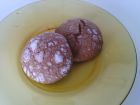 Напукани какаови сладки с орехи