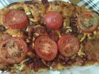 Снимка 3 от рецепта за Пица с шунка, сирене и кашкавал