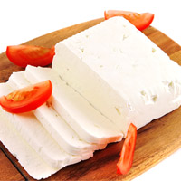 Най-консумираният млечен продукт е сиренето